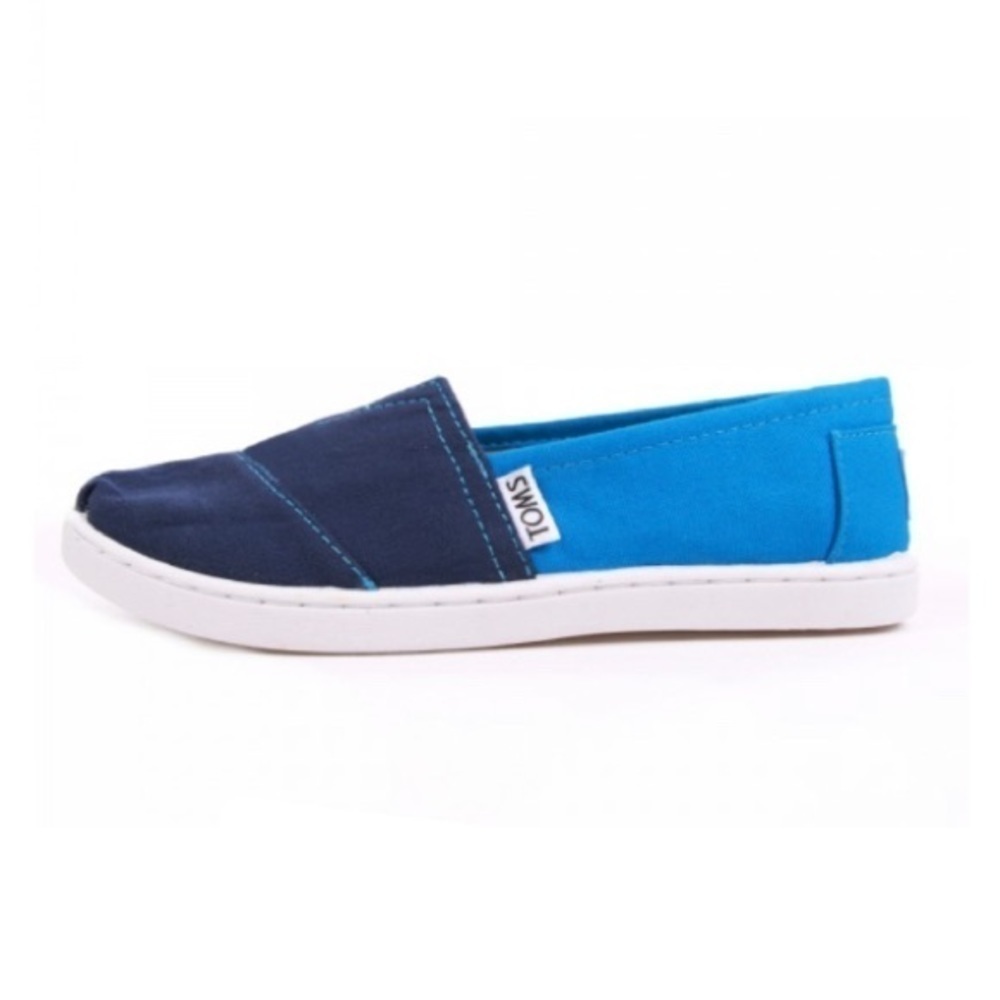 TOMS Classics Youth Navy Canvas Color Block Size 2.5 Y